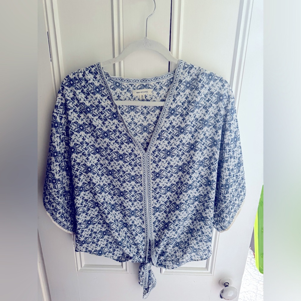 Max studio size medium flowy tee